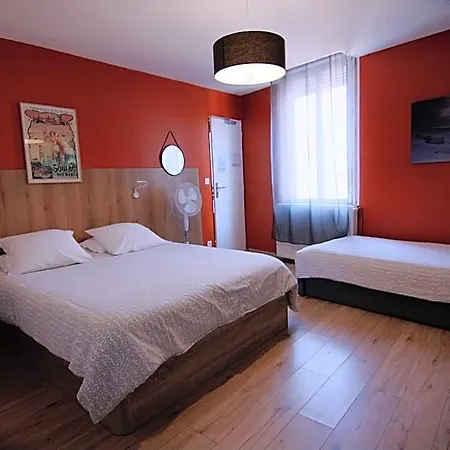 Hotel L'arbousier *