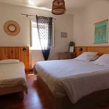 Hotel L'arbousier *